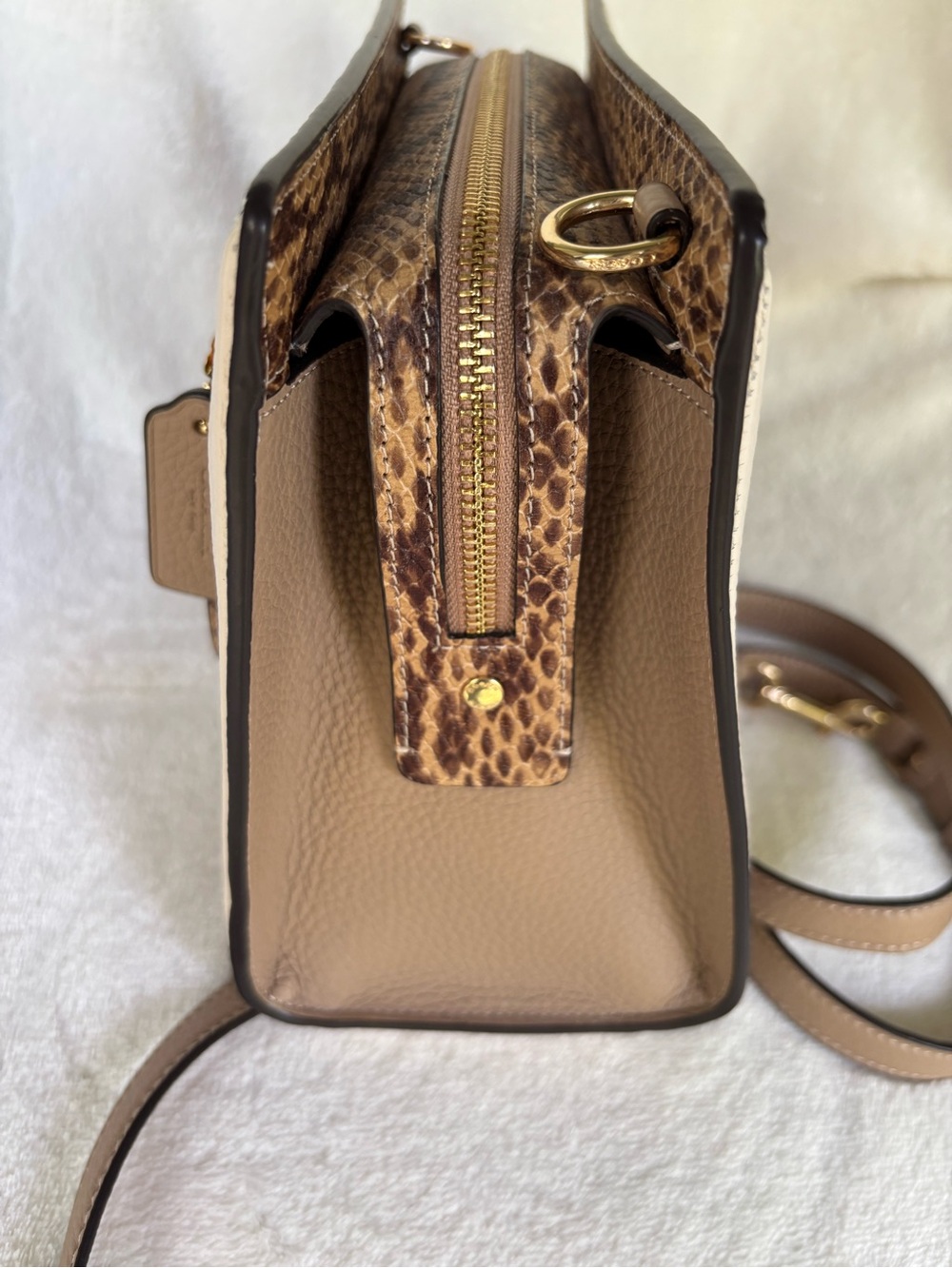 Coach Grace Carryall In Colorblock - Picture 6 of 15